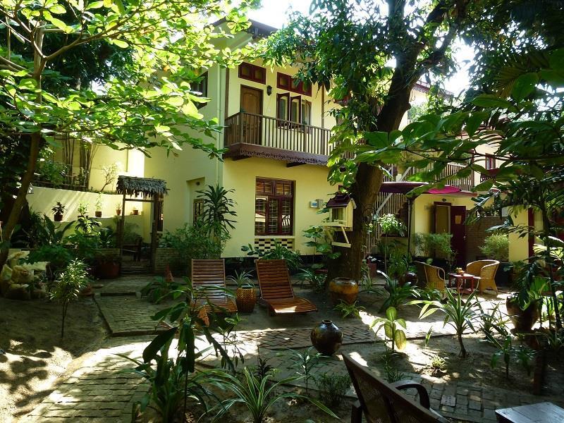 Alamanda Inn, Boutique Hotel And French Restaurant Yangon Exterior photo
