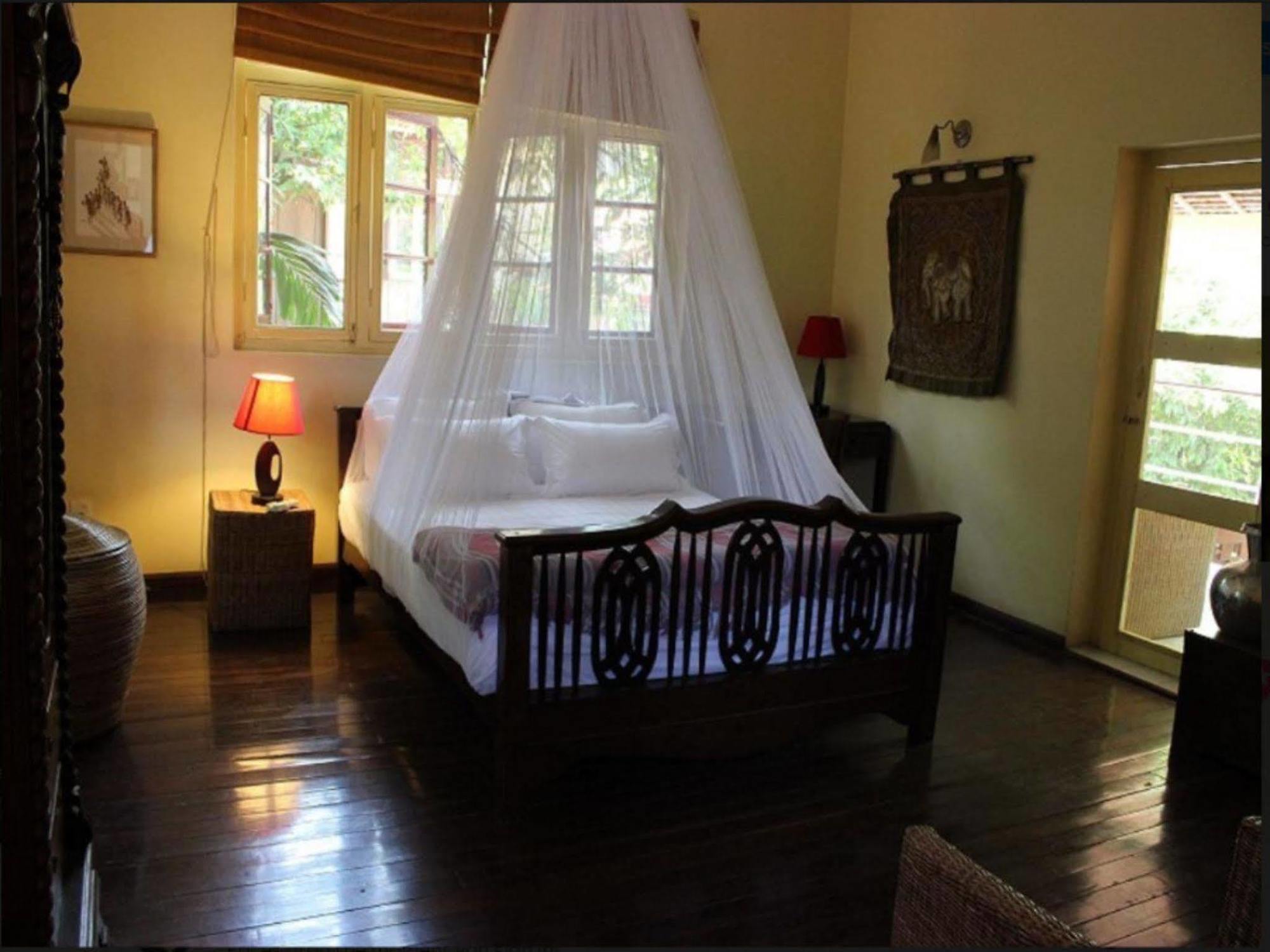 Alamanda Inn, Boutique Hotel And French Restaurant Yangon Exterior photo